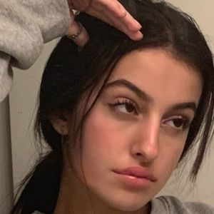 Meet your Posher, Noor